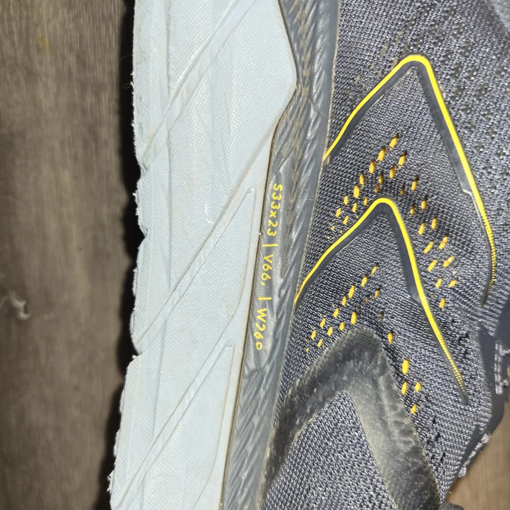 Hoka one men
